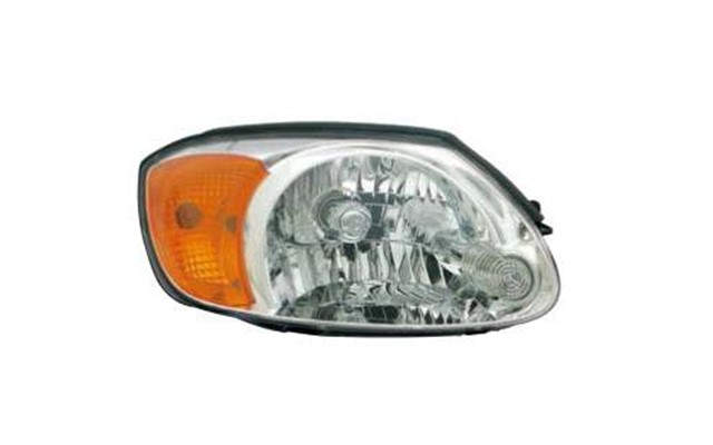 20 - A577 - 05 - 2B H.ACCENT ON FAR MAN.SARI SIN.RH.03 - 05