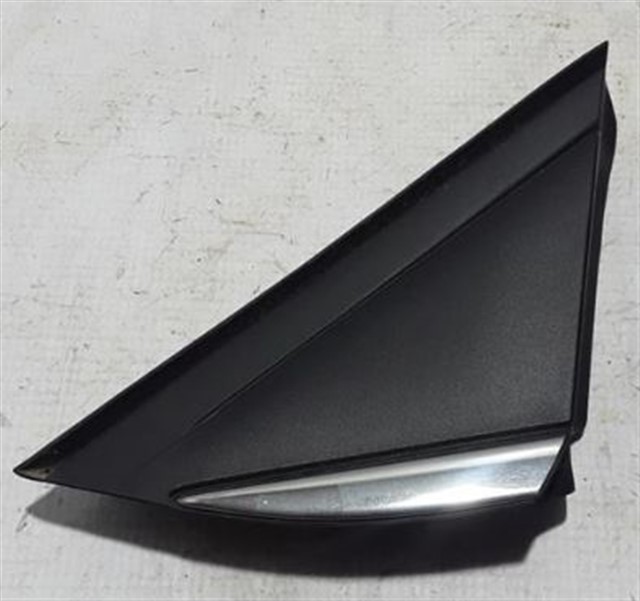 ON CAMURLUK KENAR BAKALITI SOL NIKELAJLI MEGANE IV