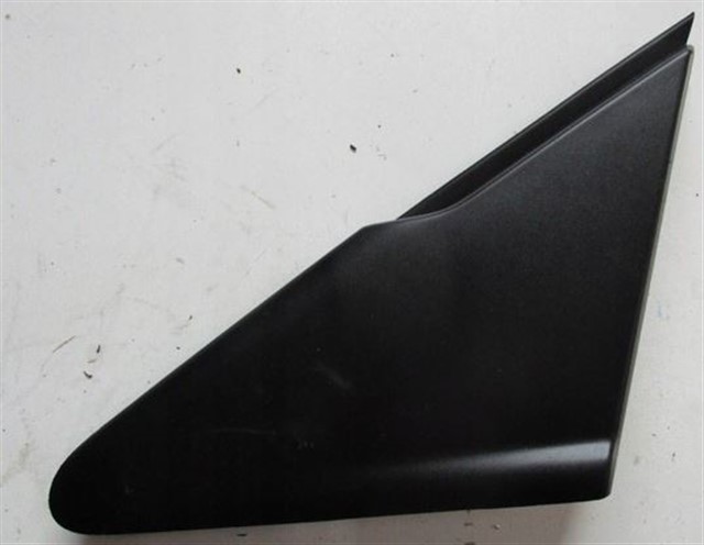 ON CAMURLUK KENAR BAKALITI SOL MEGANE IV