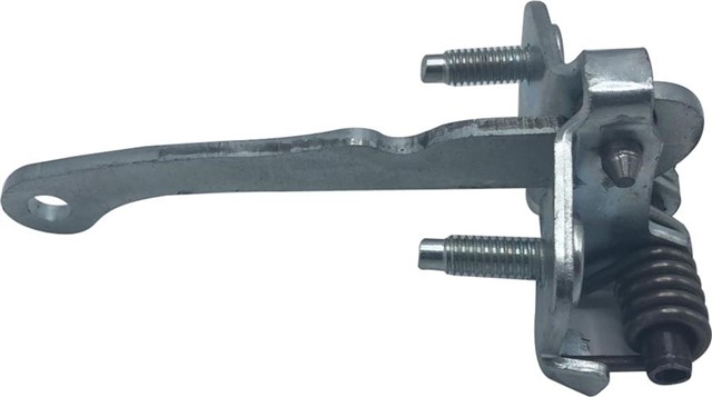 X KAPI GERIGIS ARKA R - L SAXO