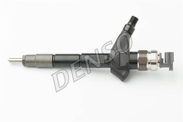COMMON RAIL INJECTOR NISSAN X - TRAIL T30 01 - 13
