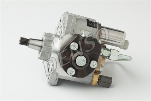 COMMON RAIL PUMP TOYOTA LAND CRUISER / PRADO J120 02 - 10