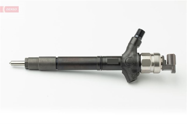 ENJEKTOR TOYOTA COROLLA 2.2 D - 4D 05 - 09 TOYOTA RAV 4 III 2.2D 4WD 06 - 12