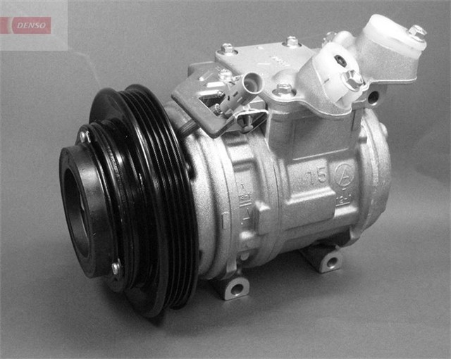 COMPRESSOR. AIR CONDITIONER TOYOTA 4 RUNNER N10 89 - 96
