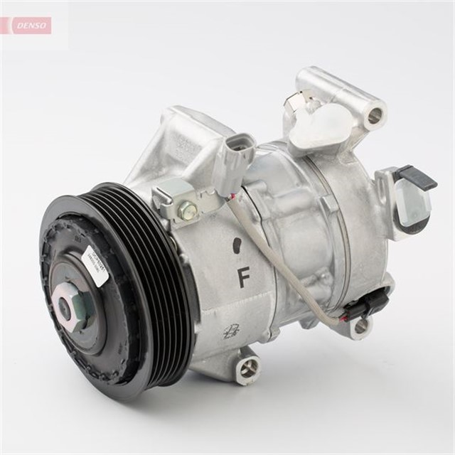 COMPRESSOR. AIR CONDITIONER TOYOTA VERSO S 10 - 16