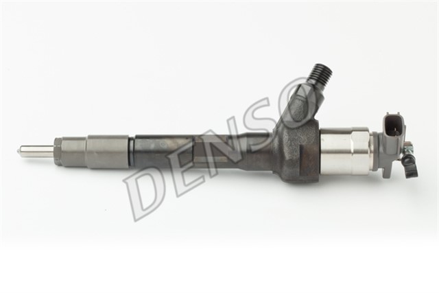 COMMON RAIL INJECTOR MAZDA 3 09 - 14