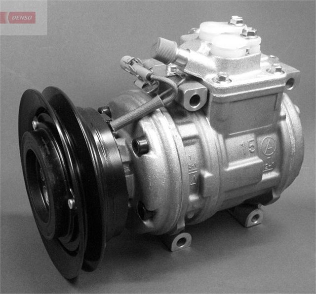 COMPRESSOR. AIR CONDITIONER TOYOTA LAND CRUISER J80 90 - 98