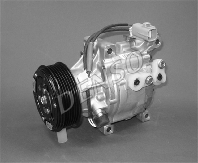COMPRESSOR. AIR CONDITIONER TOYOTA COROLLA VERSO E12 01 - 09