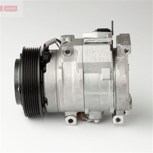 COMPRESSOR. AIR CONDITIONER TOYOTA DYNA 01 - 