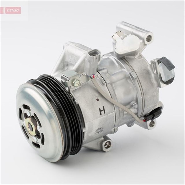 COMPRESSOR. AIR CONDITIONER TOYOTA AURIS E18 12 - 18
