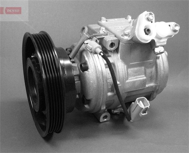 COMPRESSOR. AIR CONDITIONER TOYOTA AVENSIS 97 - 03