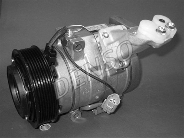COMPRESSOR. AIR CONDITIONER TOYOTA AVENSIS VERSO 01 - 09