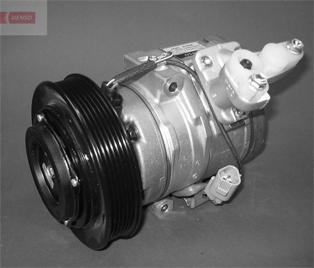 COMPRESSOR. AIR CONDITIONER TOYOTA AVENSIS 97 - 03