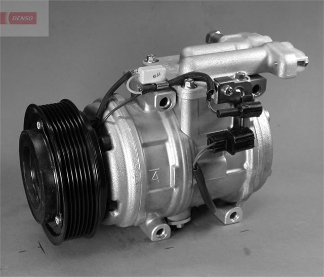 COMPRESSOR. AIR CONDITIONER JAGUAR XJ 97 - 03