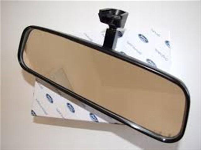 AYNA:IC DIKIZ.KARARTMALI TRANSIT 2006 CONNECT