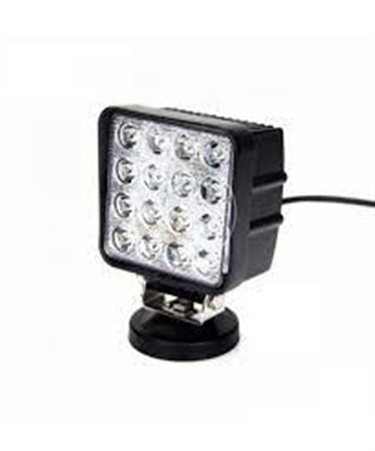 16 LED PROJEKTOR CALISMA LAMBASI KARE 48W.