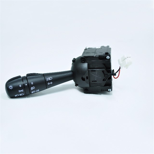 FAR SINYAL KOLU LOGAN II - SANDERO II 12 CAPTUR - CLIO IV - TRAFIC III ON SIS / ARKA SIS LAMBASI ILE