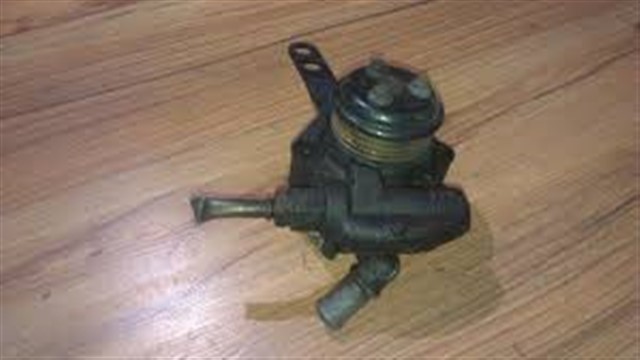 DIREKSIYON POMPASI FORD MONDEO 2000 - 2007