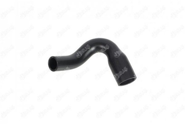 RADYATOR UST HORTUMU R4