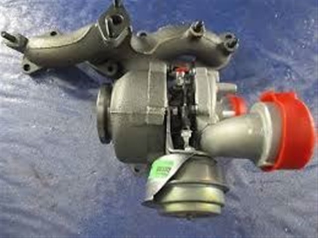TURBO KOMPLE PASSAT - GOLF V - A3 2.0 TDI 04 140 PS BKD BKP X BORGWARNER