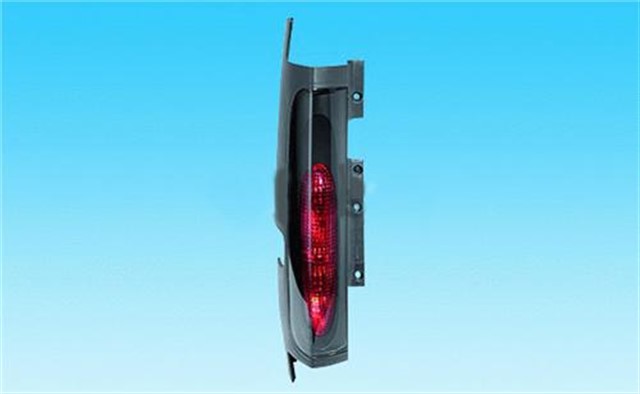 STOP LAMBASI SAG VIVARO - TRAFFIC 01 NISSAN PRIMASTAR 02 TEK KAPI