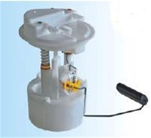 YAKIT POM - RENAULT CLIO II