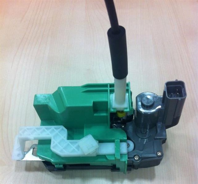 KAPI KILIDI ARKA SAG KABLOLU LINEA