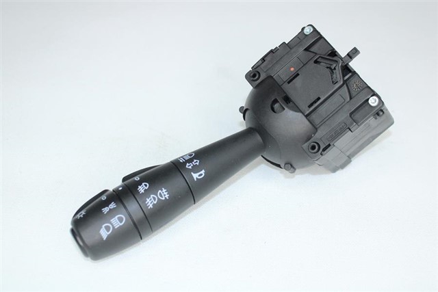 X FAR SINYAL KUMANDA KOLU CLIO IV - LOGAN II - SANDERO II - DOKKER - LODGY 12 - SISLI