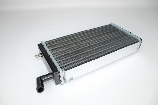 KALORIFER RADYATORU M131 1600 245X140X42