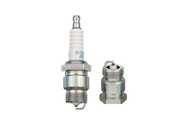 BUJI APR5FS FORD TRANSIT - P100 2.0 77 - 92