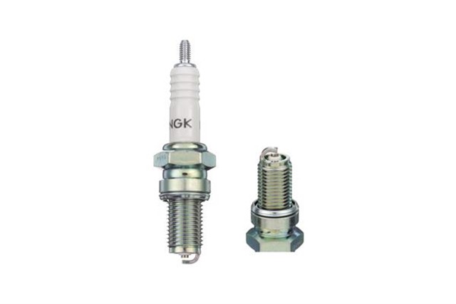 D10EA ATESLEME BUJISI