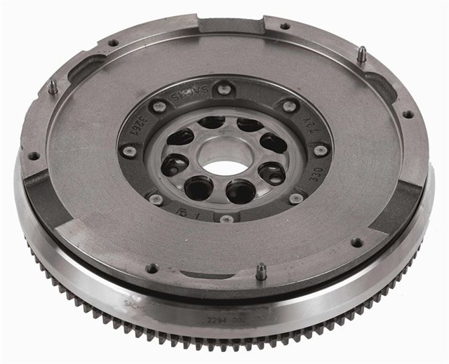 SACHS CLUTCH DUAL MASS FLYWHEEL
