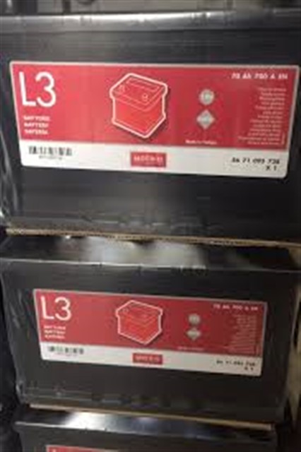 MOTRIO AKU 70 AH 700A