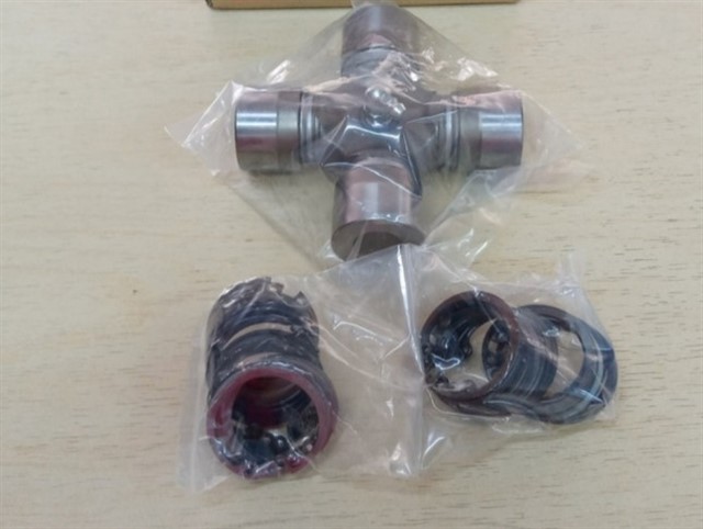 MAFSAL MITSUBISHI CANTER MAFSAL UJ - 622 3.6L 4D32 FE515 00 - / 3.9L FE449 93 - 99