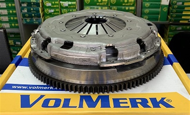 DEBRIYAJ SETI VOLANLI KIT ASTRA H - VECTRA C - ZAFIRA B 1.9 CDTI Z19DTH16 V SABIT VOLANLI