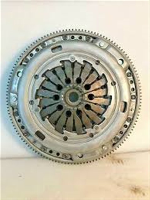 DEBRIYAJ SETI VOLANLI GOLF IV - BORA 2.3 V5 00