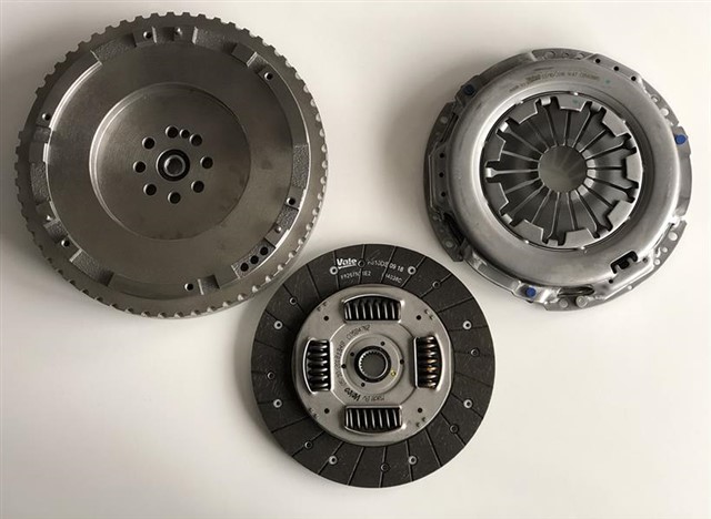 DEBRIYAJ SETI VOLANLI H1 2.5 CRDI 01 - 11