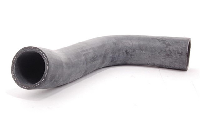 RADYATOR HORTUMU UST E34