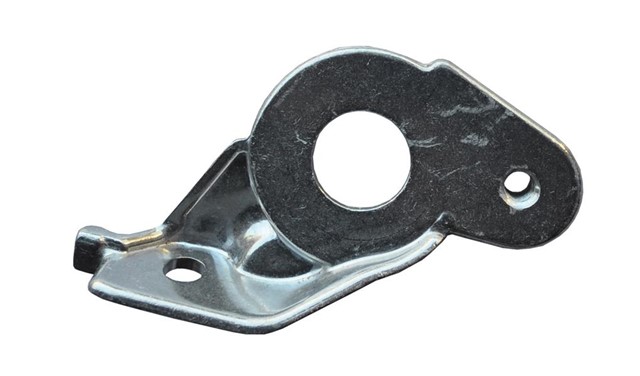 RADYATOR BAGLANTI BRAKETI VECTRA B