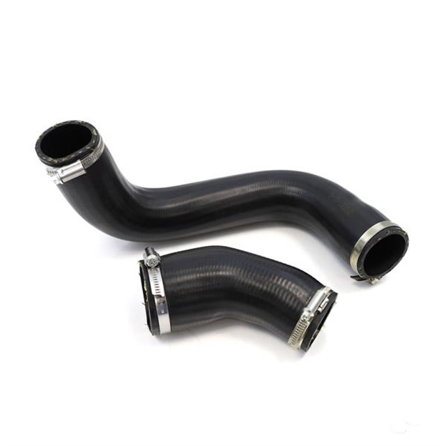 TURBO INTERCOLL HORTUMU METAL BORU HARIC FOCUS II 04 11 C MAX 1.6TDCI 90PS - 110PS VOLVO C30 06 12 S40 II 06 12 V50 05 12 1.6D D4164T BUYUK HORTUM KELEPCELI